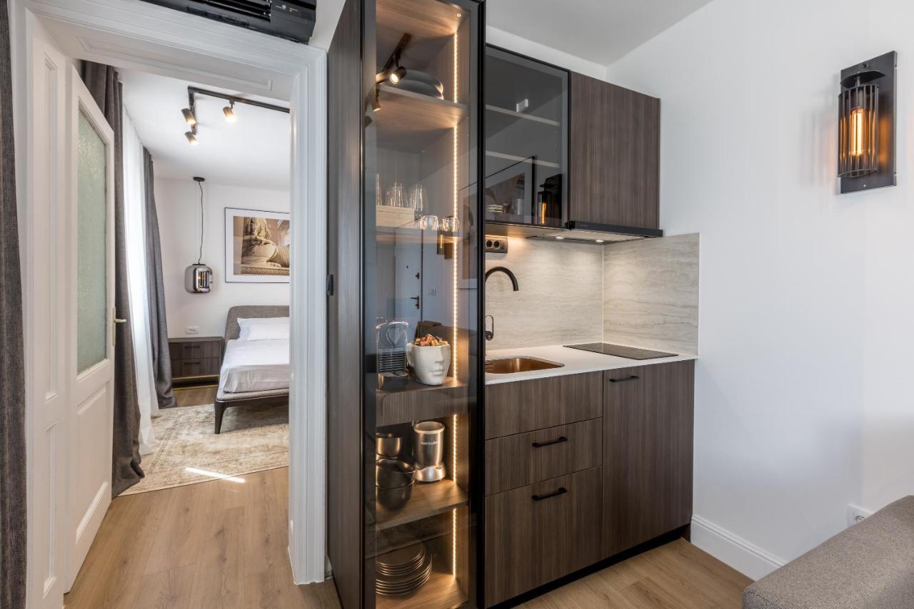 Apartment Palazzo Romano 1