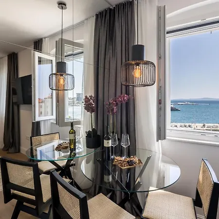Palazzo Romano Suite 1 Split Exterior photo